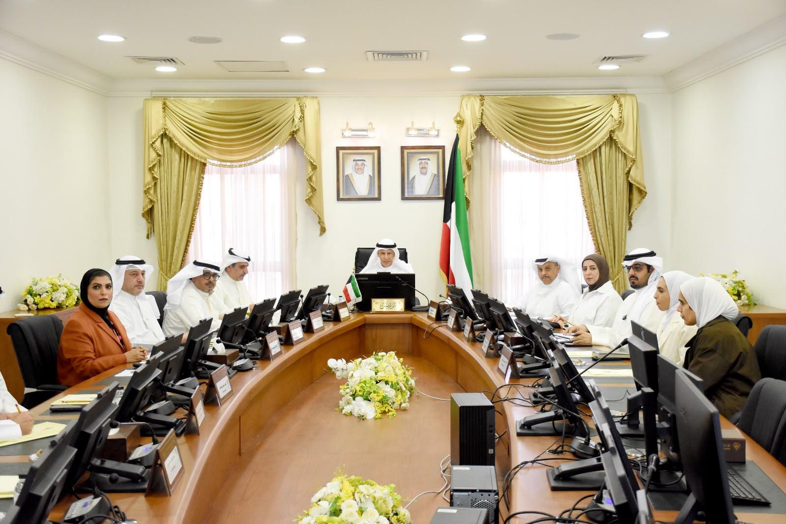 رئيس «الجهاز المركزي» يبحث مع رئيس «المناقصات» ومديرة «القوى العاملة» موضوعات مشتركة